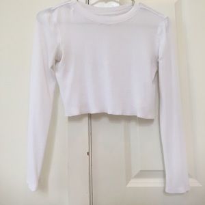 White long sleeve crop top